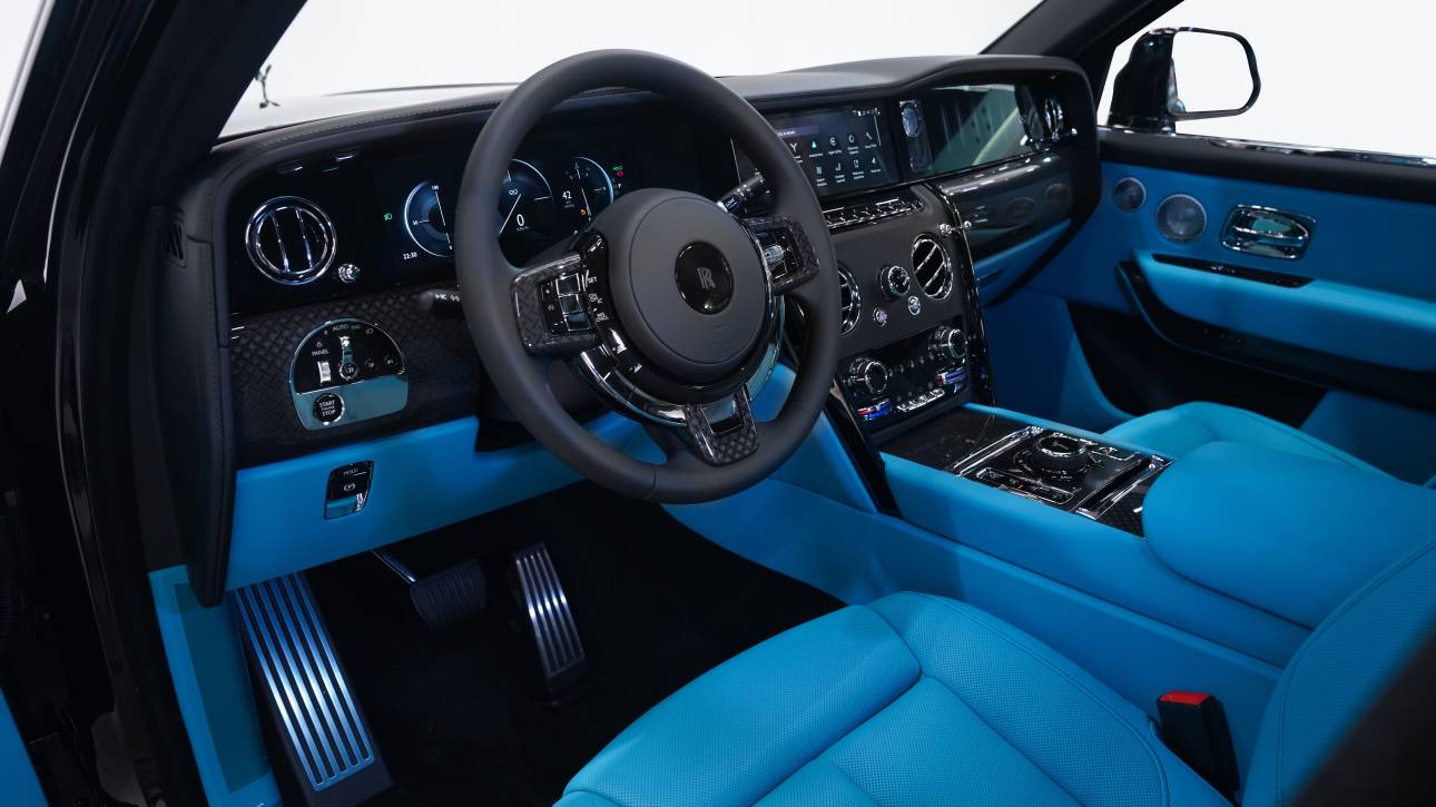 Rolls-Royce Cullinan - Black Badge - 2026 - Thahab Motors Luxury Car Dealership Dubai