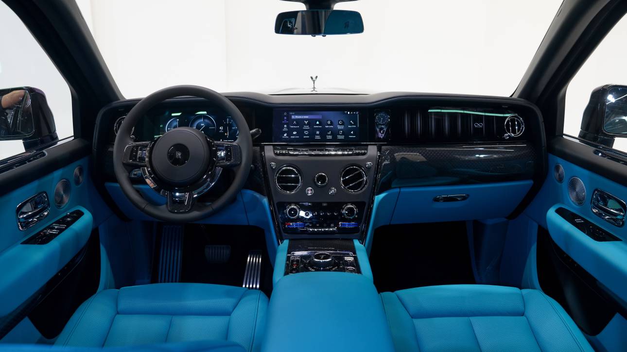Rolls-Royce Cullinan - Black Badge - 2026 - Thahab Motors Luxury Car Dealership Dubai