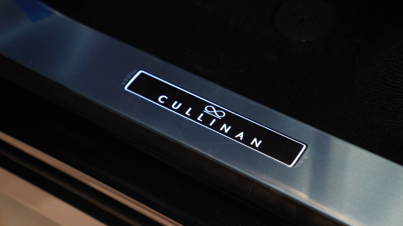 Rolls-Royce Cullinan - Black Badge - 2026 - Thahab Motors Luxury Car Dealership Dubai