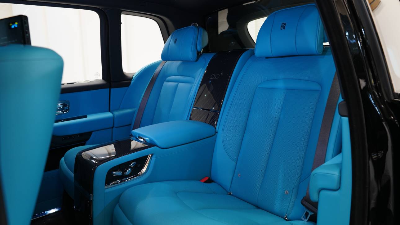 Rolls-Royce Cullinan - Black Badge - 2026 - Thahab Motors Luxury Car Dealership Dubai
