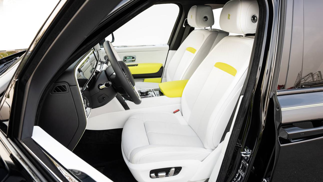 Rolls-Royce Cullinan - Black Badge - 2026 - Thahab Motors Luxury Car Dealership Dubai