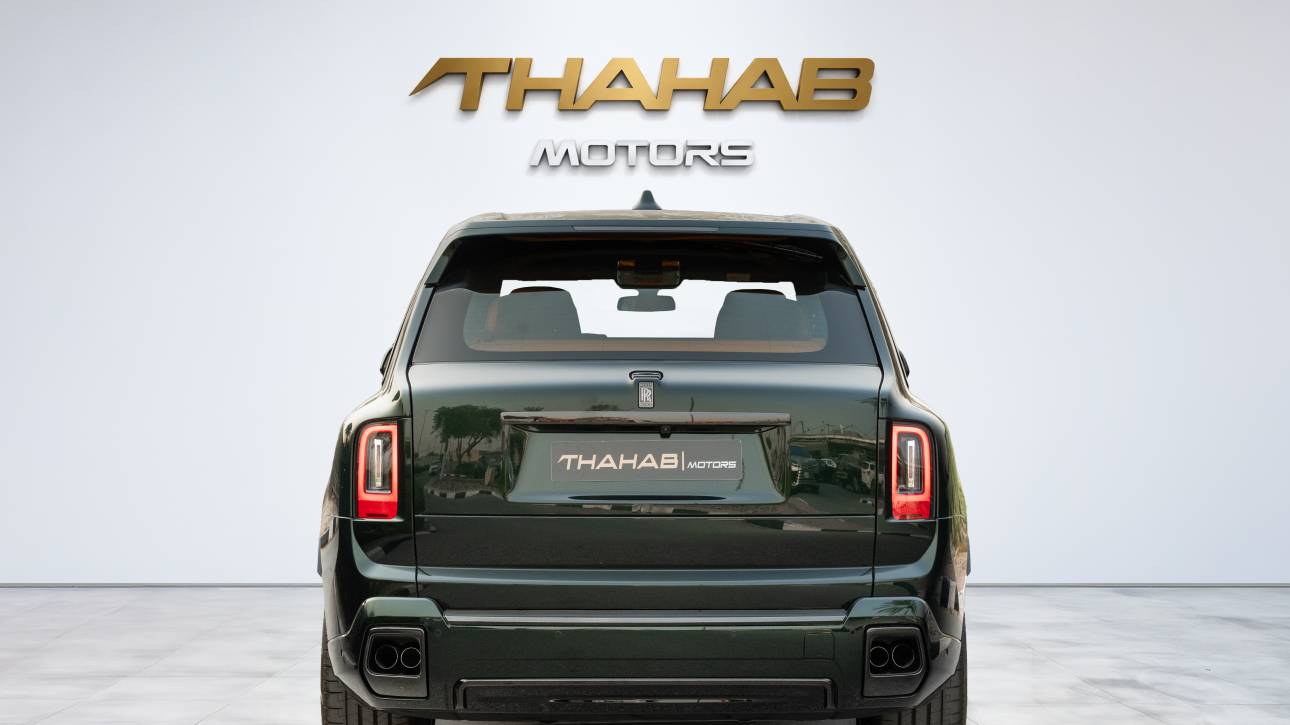 Rolls-Ryoce Cullinan Black Badge - 2026 - European - Thahab Motors Luxury Car Dealership Dubai (5)